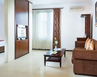 Hotel Montana Malang - Malang - Living room