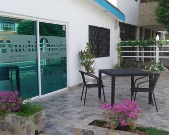 Hotel Atuchi - Cartagena de Indias - Patio