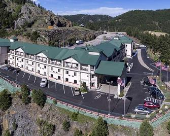 Baymont by Wyndham Keystone Near Mt. Rushmore - קיסטון - בניין