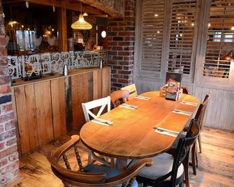 Gamston Lock, Nottingham by Marston's Inns - Nottingham - Jadalnia