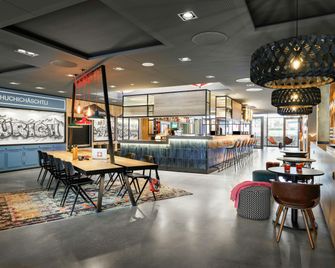 Moxy Zurich - ציריך - מסעדה