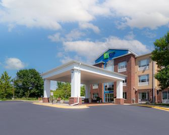 Holiday Inn Express & Suites Chanhassen By IHG - Chanhassen - Gebäude