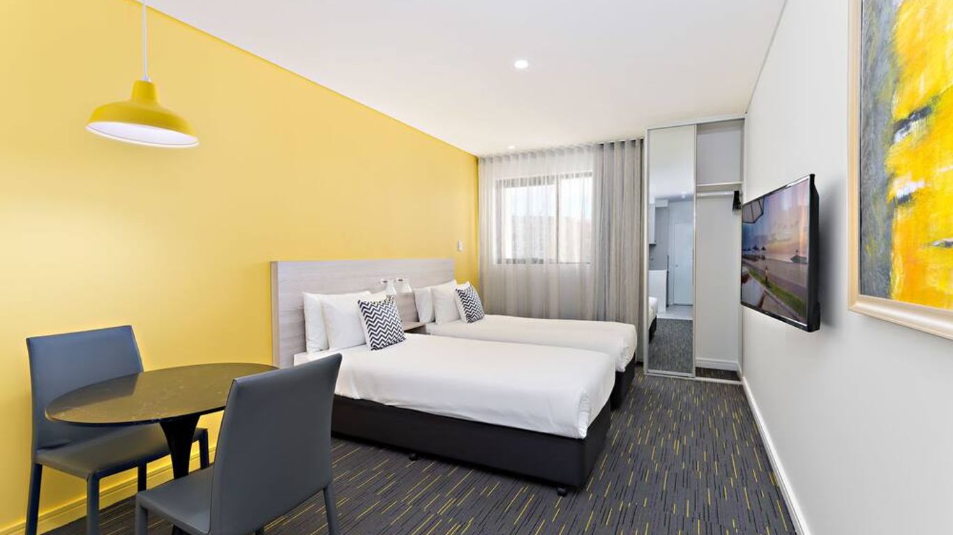 Valuesuites Green Square