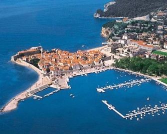 Hotel Astoria - Budva