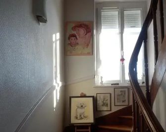 Chambre d'Hôtes Jules & Annette - Vittel - Aufgang