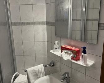 Hotel Inselglück - Restaurant & Cafè - Lohme - Bathroom