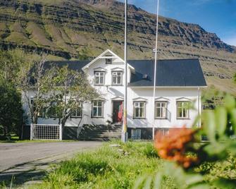 Bankinn - Hotel by Aldan - Seydisfjordur - Edificio