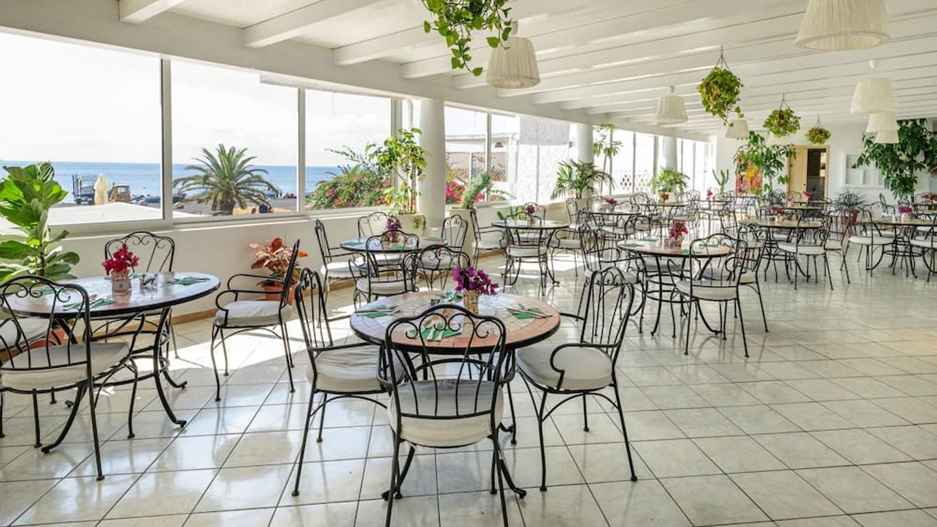Hotel Ossidiana Stromboli Center