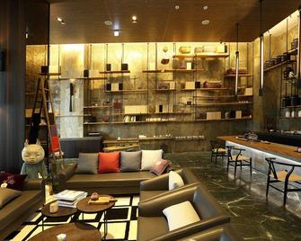 Hotel Day Plus Teascape - Chiayi City - Lounge