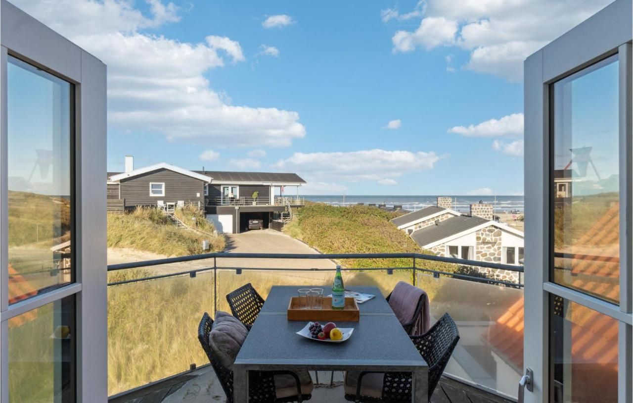 Beautiful home in Blokhus – Blokhus