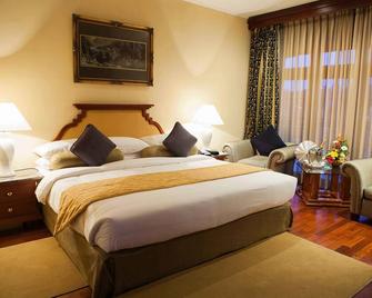 Mahaweli Reach Hotel - Kandy - Quarto