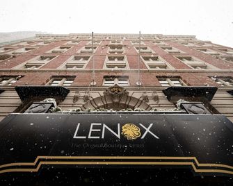 ذا لينوكس - بوسطن - مبنى