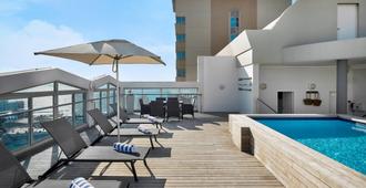 Protea Hotel by Marriott Durban Umhlanga - Umhlanga - Pool