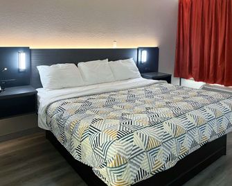 Motel 6 Baton Rouge Southeast - באטון רוז' - חדר שינה