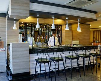 Clover Magic Seagate Belek - Serik - Bar