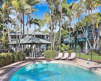 Coral Beach Noosa Resort - Noosa Heads - Pool