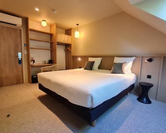 Brit Hotel Confort Alencon - Alençon - Habitación