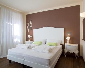 Hotel Speranza - Bardolino - Habitación