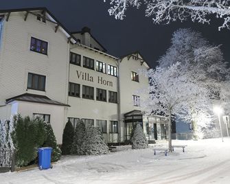 Villa Horn Oberhof Ferienwohnungen - Oberhof - Будівля