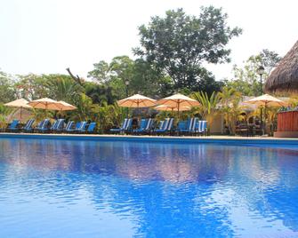 Hotel Villa Mercedes Palenque - Palenque - Piscina