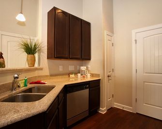Execustay At University Center - Charlotte - Habitación
