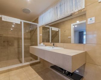 Seahorse Motel - Cowes - Bad
