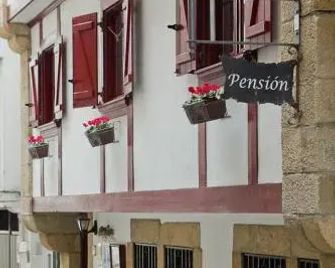 Txoko Goxoa Ostatua - Fuenterrabía - Edificio