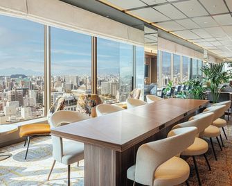Ana Crowne Plaza Hiroshima By IHG - Hiroshima - Restaurante