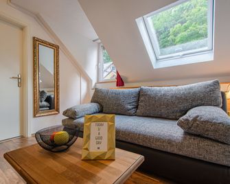 MoselUnion - 'schlafen & genießen' - Cochem - Huiskamer
