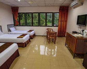 Pollock View Resort - Sungai Lembing - Bedroom