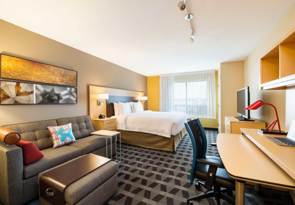 تاونبليس سويتس باي ماريوت ريد دير - رد دير - غرفة نوم