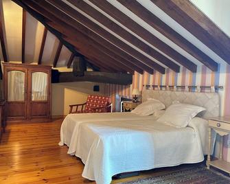 Hotel Palacio La Casona de Cerrazo - Cerrazo - Habitación
