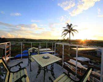 Mei Ju B&B - Hengchun Township - Balkon