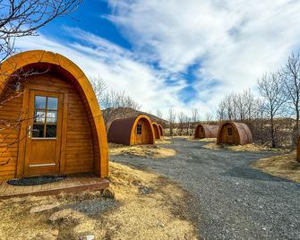 Fossatun Camping Pods & Cottages - Sleeping Bag Accommodation - Borgarnes - Building