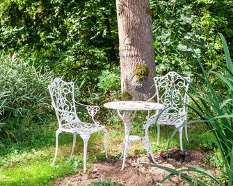 Ferienwohnung am Wald - Hagenow - Patio
