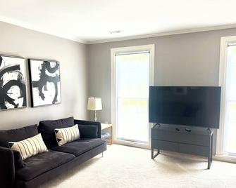 Stunning Townhouse steps from the Wharf with private parking - Washington D. C. - Sala de estar