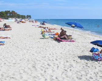 Holiday Home A Suara-2 by Interhome - Ghisonaccia - Beach