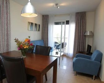 Apartamentos Turisticos Aguilas de los Collados - Águilas - Comedor