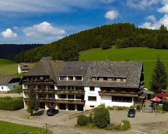 Landgasthof Jostalstüble - Titisee-Neustadt - Bygning