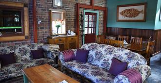 Eagle Foundry Bed & Breakfast - Tanunda - Living room