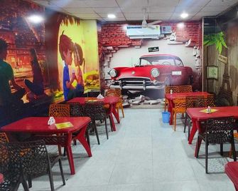 Hotel O M.R - Kurukshetra - Restaurant