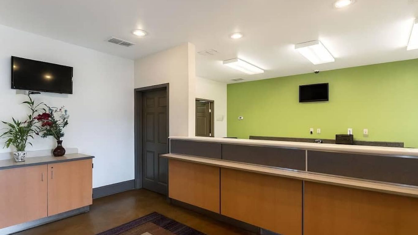 Studio 6 Lubbock - Medical Center