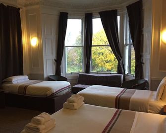 Edinburgh House - Edimburgo - Habitación