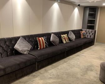 Su Taichung Hostel - Taichung City - Lounge