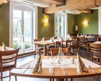 Landhotel Gutshof - Hartenstein - Ресторан