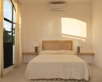 La Punta Rooms - Puerto Escondido