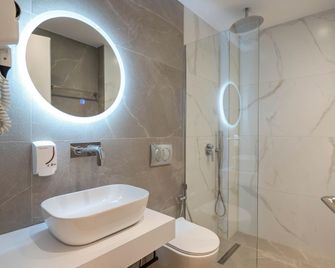 Absolute Hotel Ksamil - Ksamil