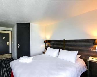 Brit Hotel Reims La Neuvillette - Reims - Bedroom