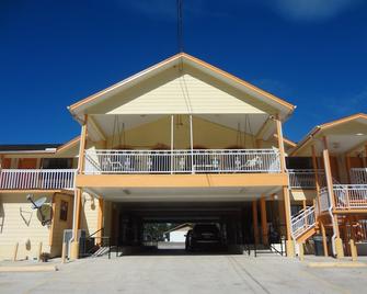 Antlers Inn - Goliad - Lounge