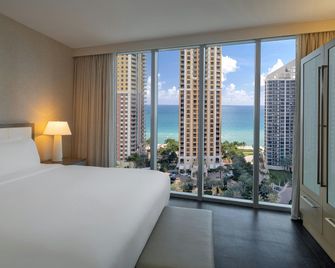 Residence Inn by Marriott Miami Sunny Isles Beach - Sunny Isles Beach - Bedroom